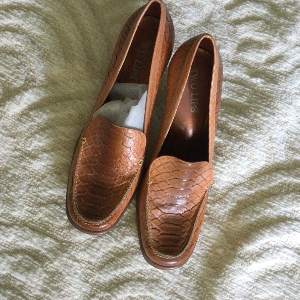 Brown Crocodile Pattern Heels Two Lips - image 1